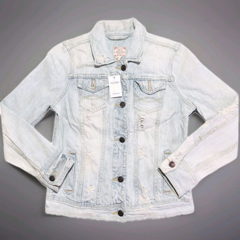 Abercrombie & Fitch Distressed Denim Jacket NWT Women’s Small Light Wash